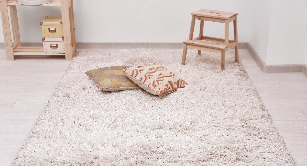 Is AED 300 Enough to Buy a Decent Rug?