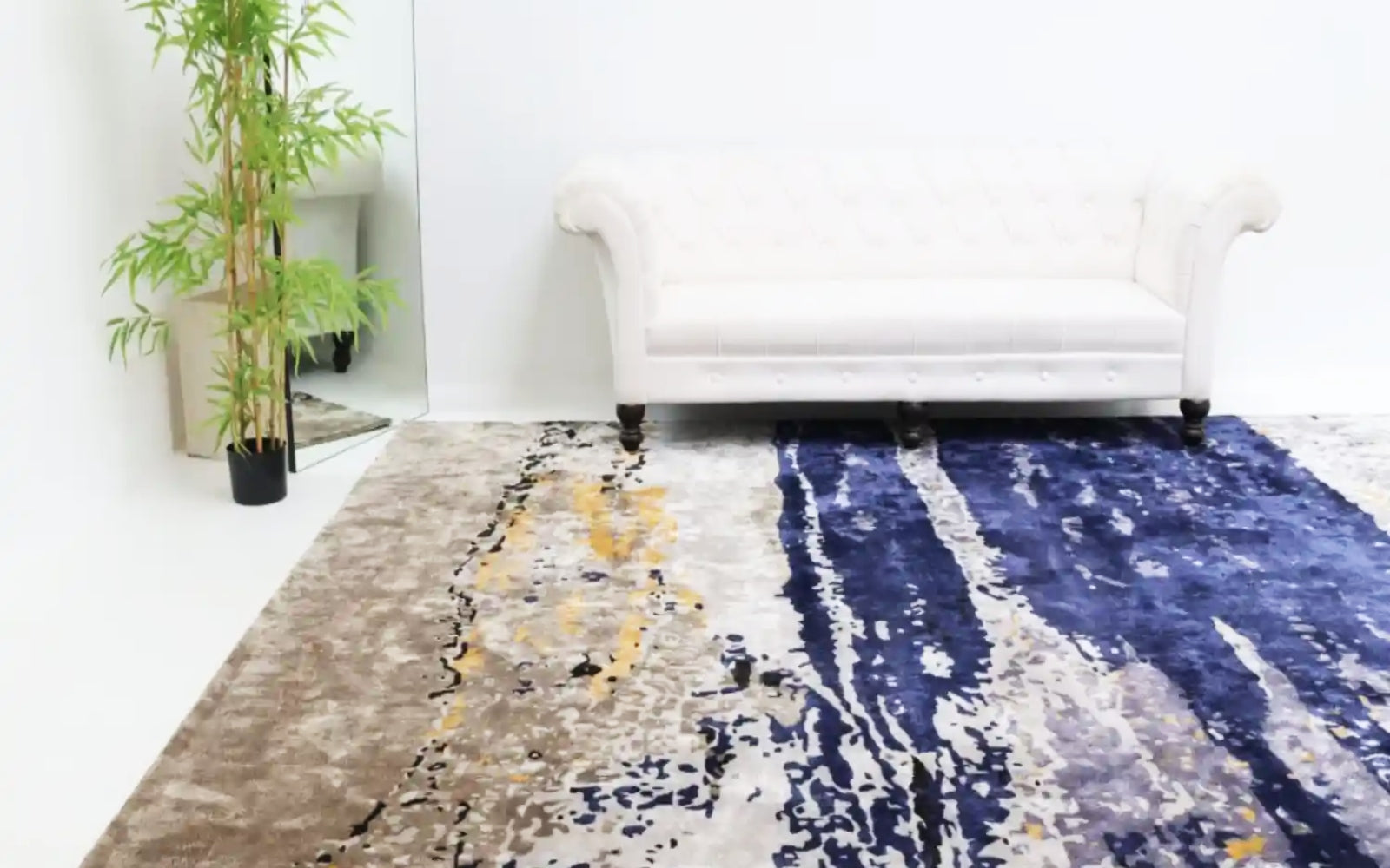 Pet-Friendly Rugs: Best Rug Types for Homes with Cats or Dogs