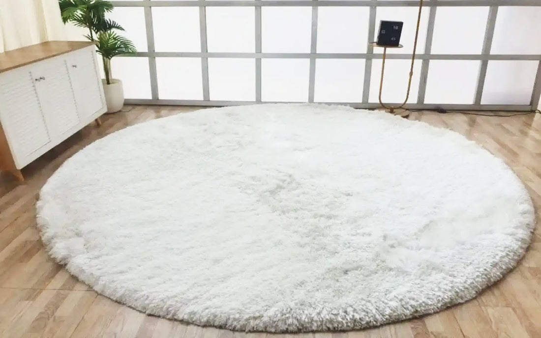 Shaggy vs. Flatweave Rugs: Which Is Right for You?