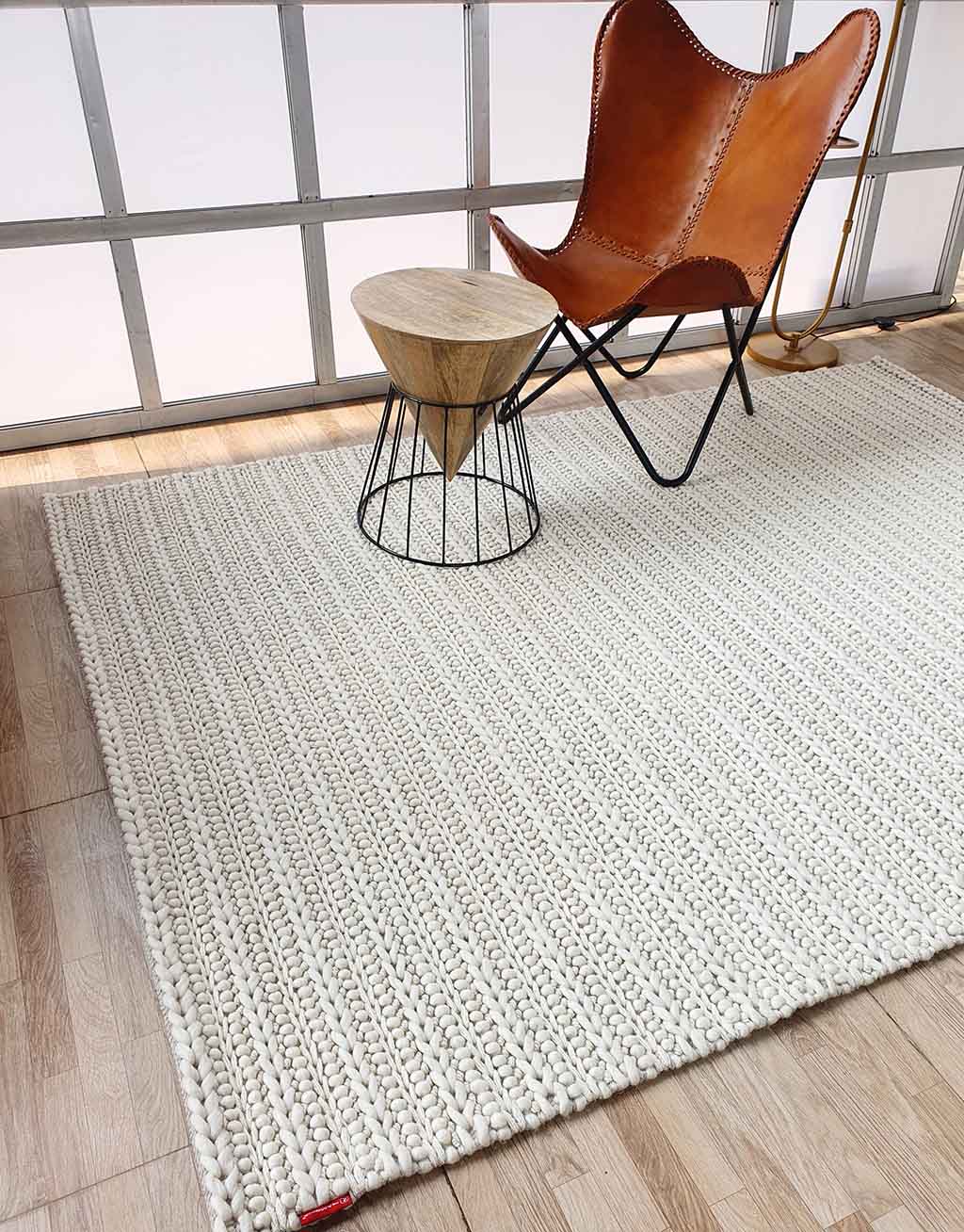 Buy Medium Size Rugs Online in UAE