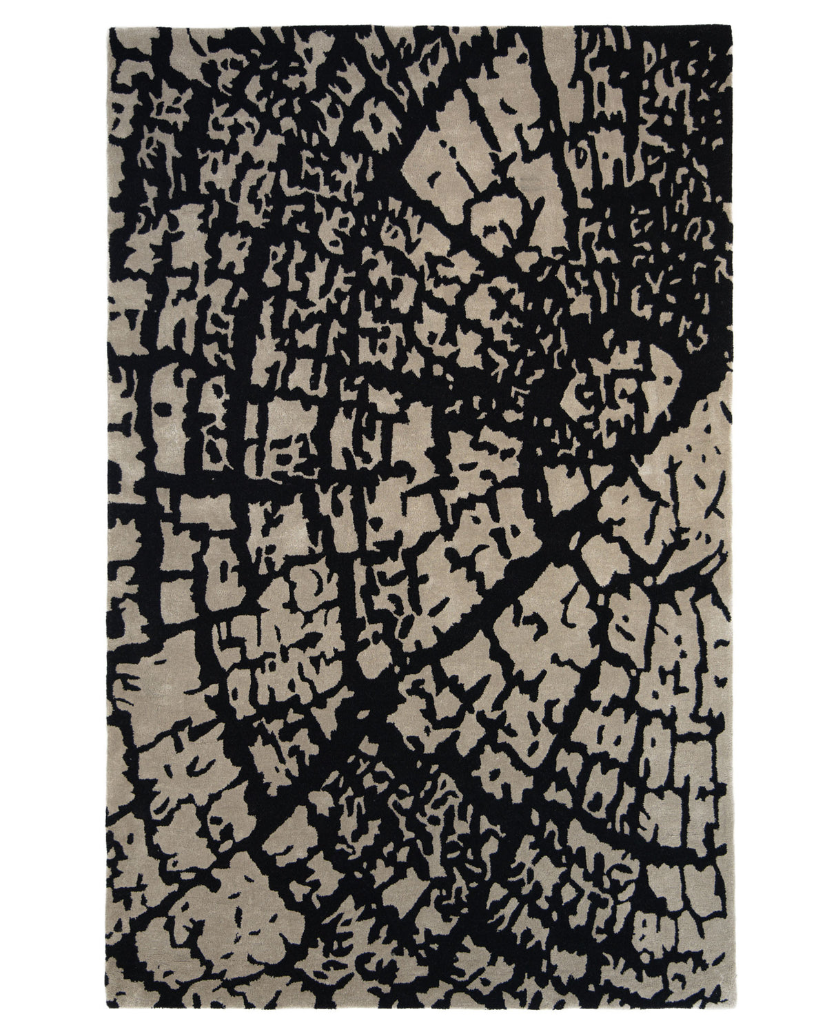 Introduce modern artistry to your space with the Abstract Crackle Black & Ivory Rug – HTWV-33 by RAMSHA HOME. This rectangular hand-tufted rug features a beige background accented with bold, irregular black lines and shapes that evoke the look of a tree trunk’s cross-section or a cracked surface, creating an abstract, organic pattern in striking black and white.