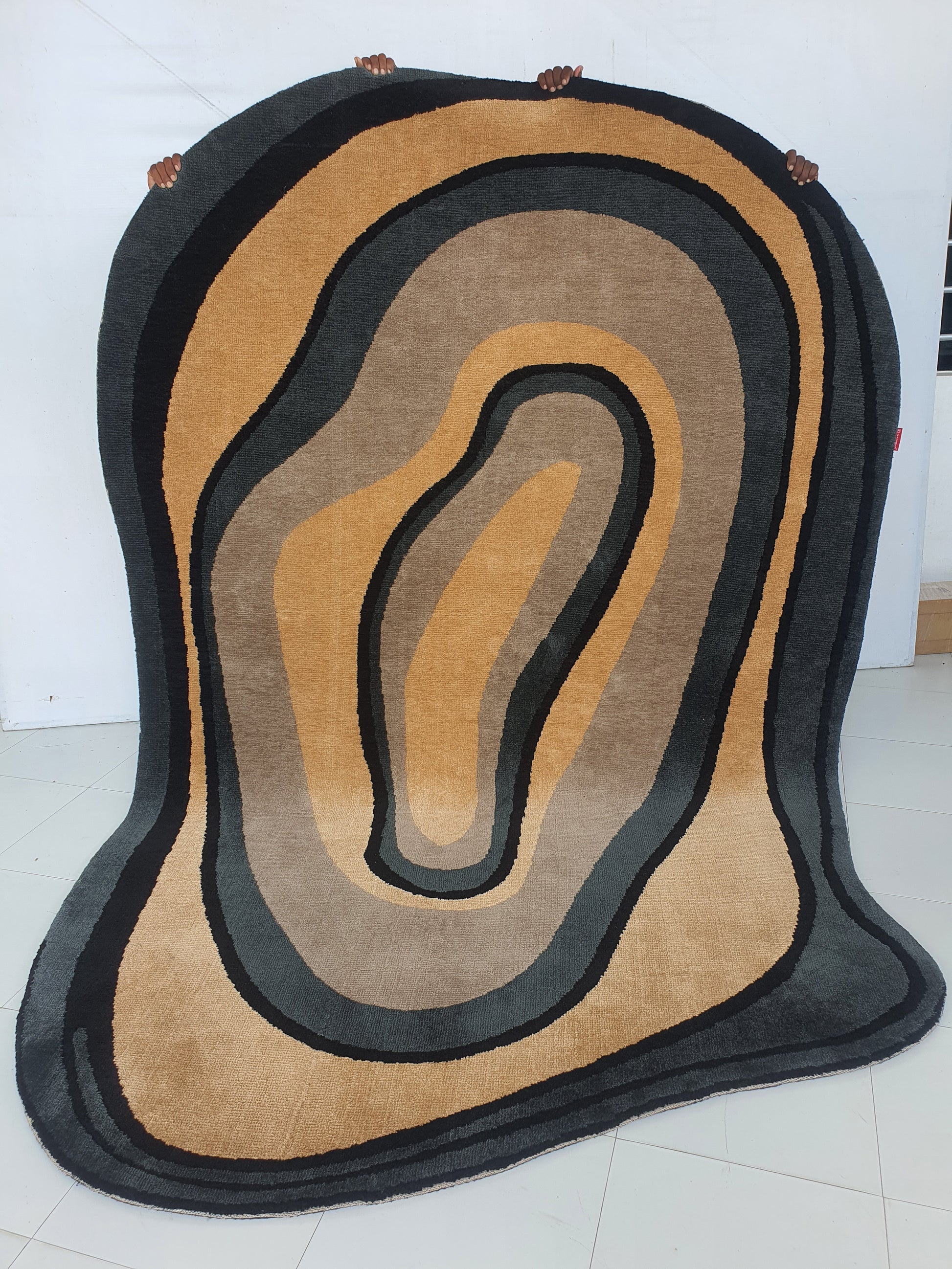 Sensational shaped rug with thrilling multi-colors and gorgeous patterns, adding a touch of elegance to any room
