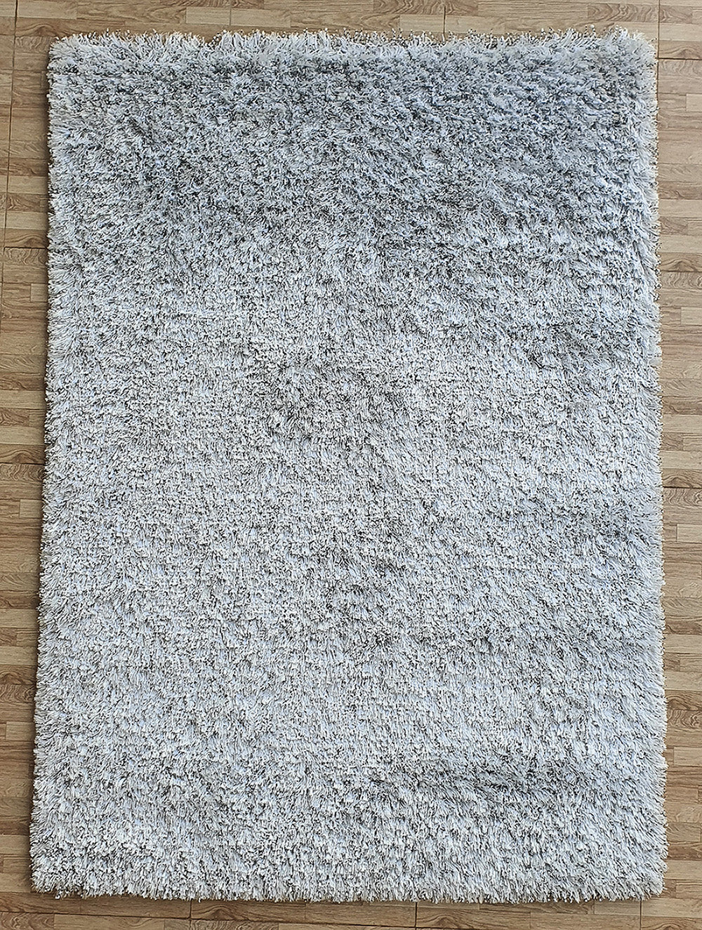 White & Black Color Soft Shaggy Rug for Living Room - DPB 01