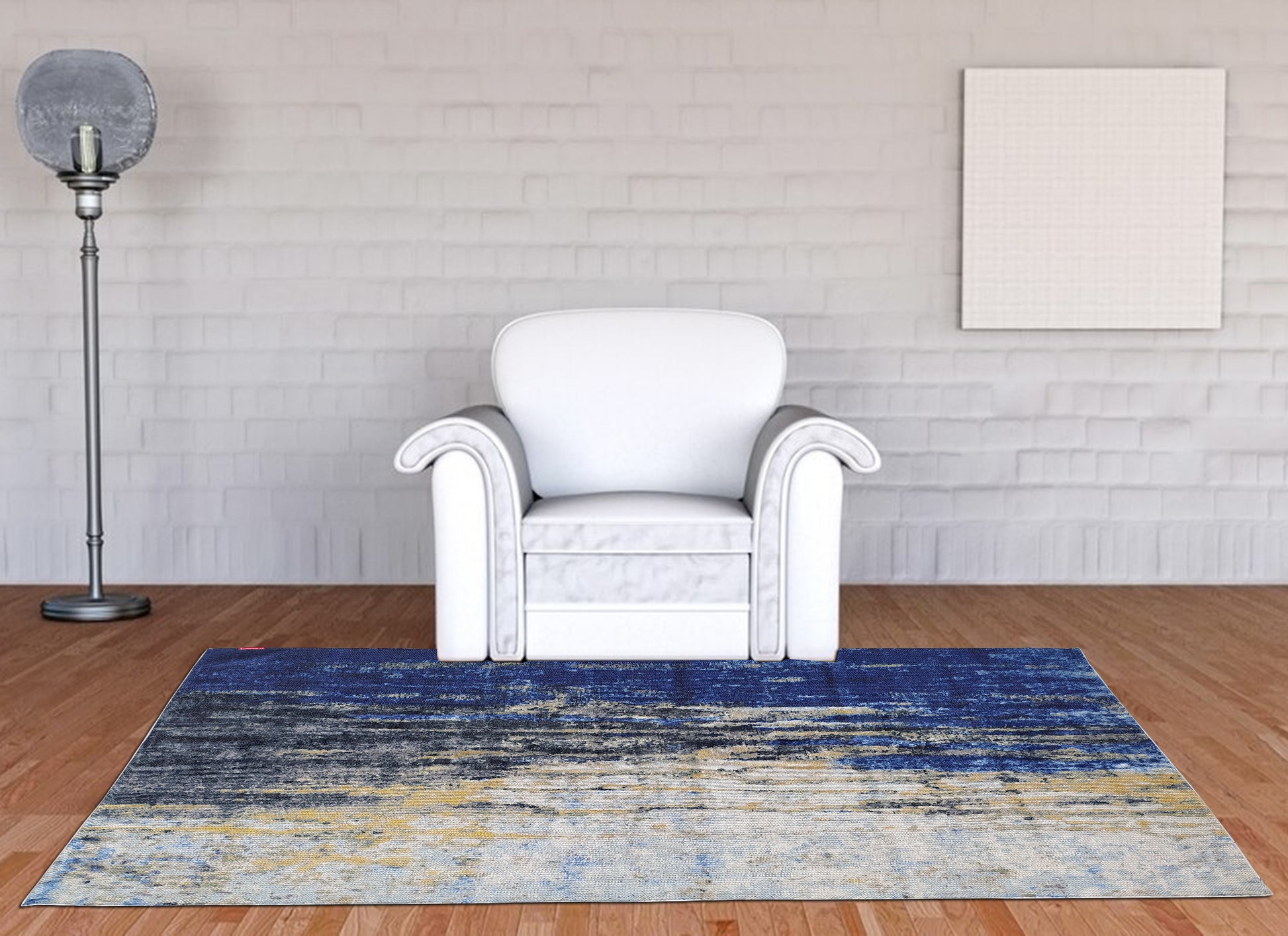 Made from polyester, this rug offers both durability and comfort