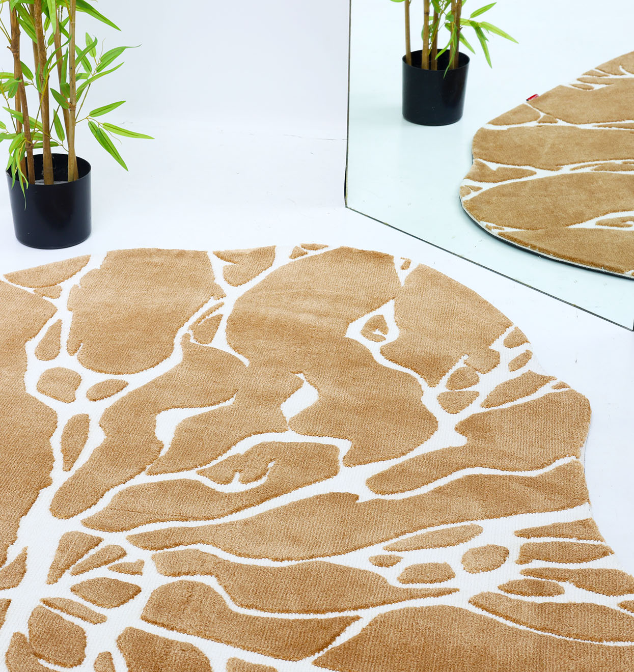 Novara Shape Rug Multi Color CMN-13