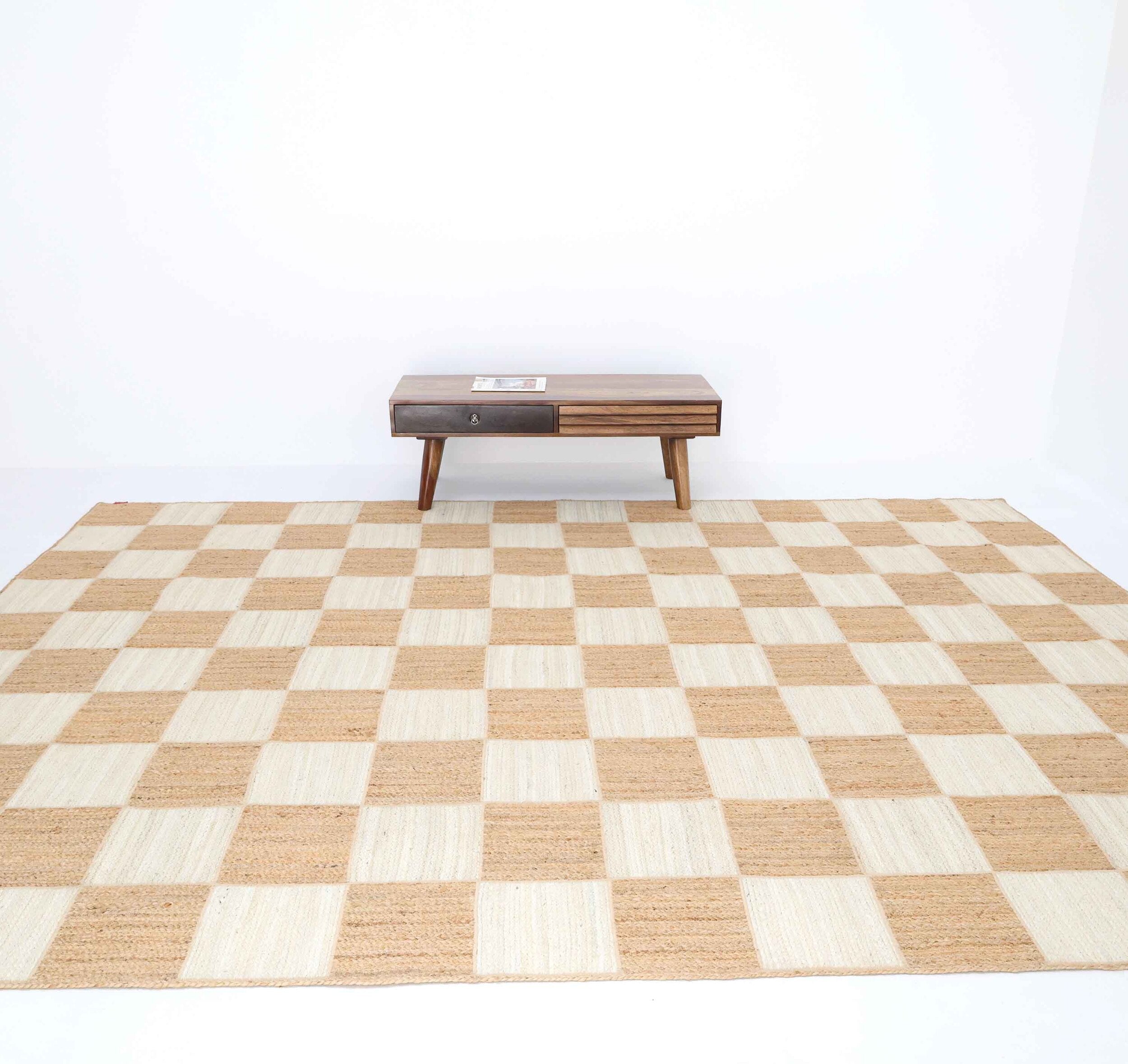 Stunning Handmade Natural & Bleach Color Outdoor Jute Braided Rug - BR 037