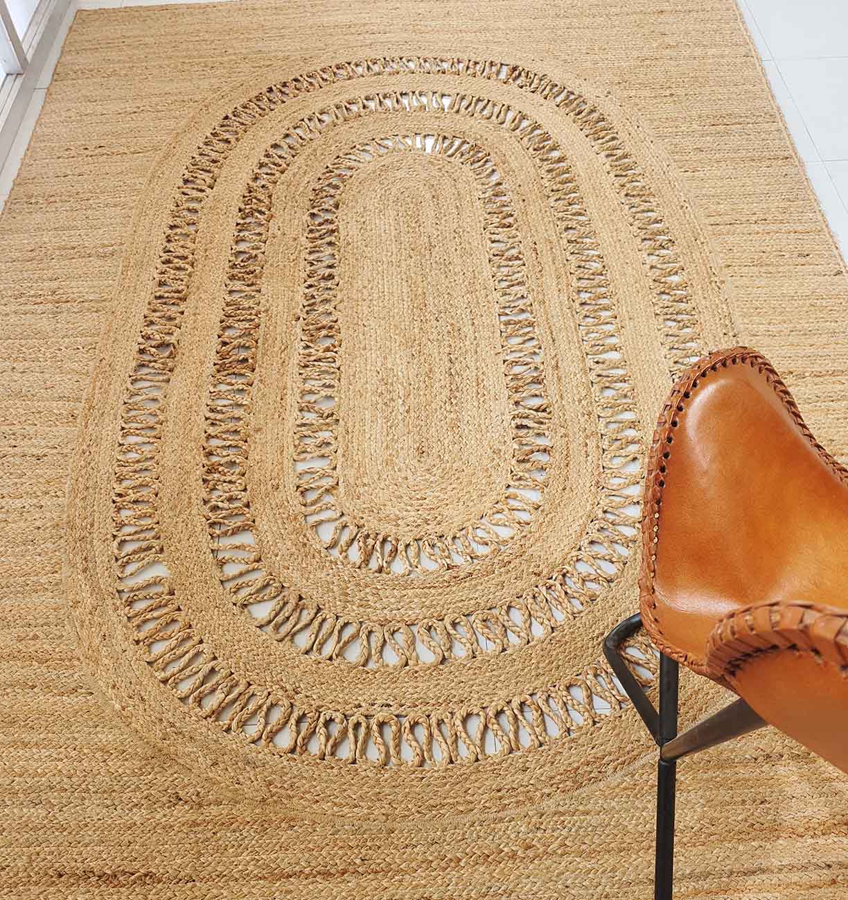 Exquisite Braided Circle Jute Rug - BR 085
