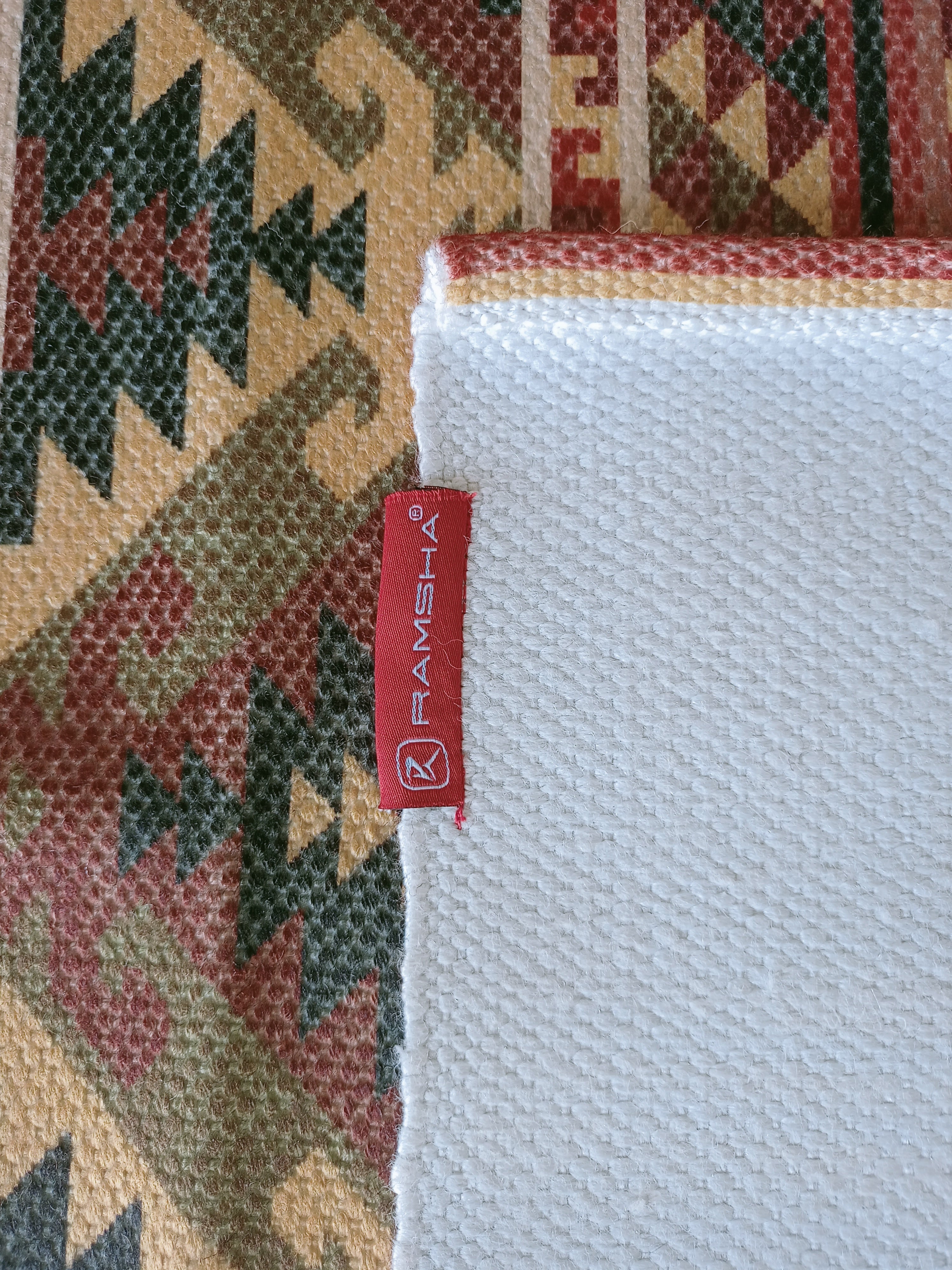 Crafted from 100% polyester, this rug is soft underfoot and easy to clean