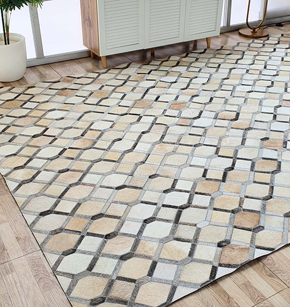 Handmade with premium leather, LR-002 features a geometric pattern and soft grey tones, highlighting meticulous artisanal detailing.