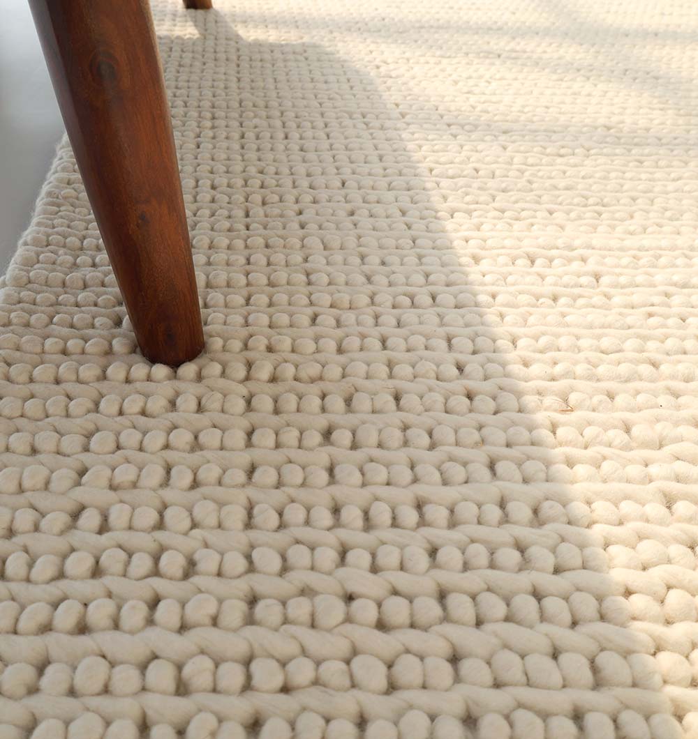 Handmade Natural White Woven Rug For Home Decor SRN-031
