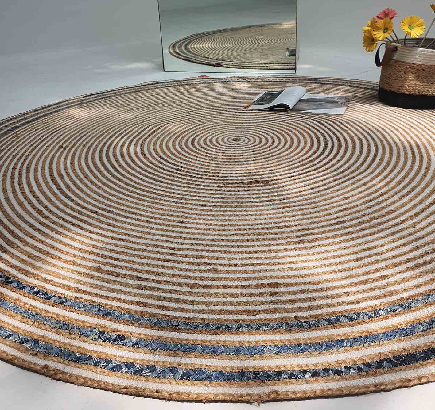 Creative Handcrafted Blue Border Braided Rug: Perfect Blend of Style and Quality - BR 065