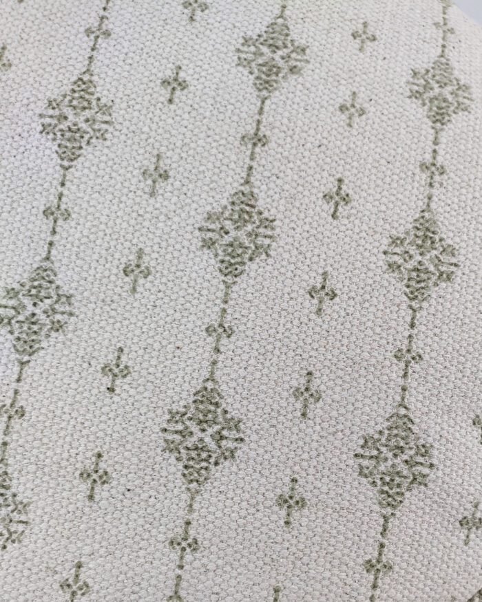 White and Green Color Study Room Pouf with Tassel - PF 076 (40x40x40cm) - Image 3