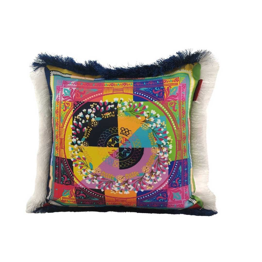 zahid 2 Multi-Color Modern Polyester Cushion with Filler for Window Seat, Car Seat - CS 057 (45x45cm) - الصورة 1