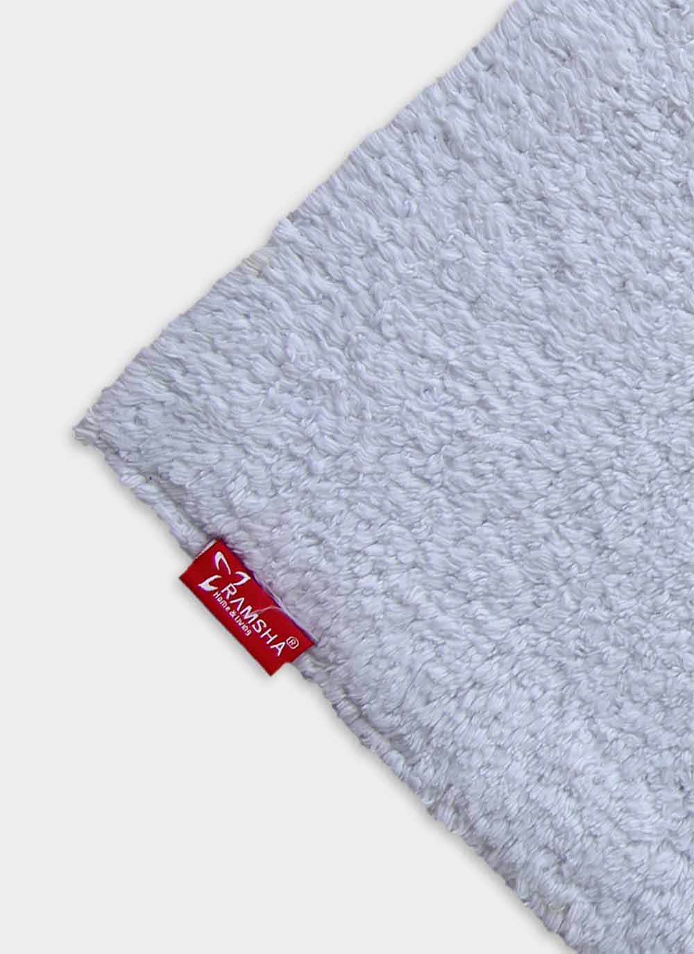 2_0035_Untitled-2-1.jpg White Non-Slip Fluffy Soft Cotton Bathmat - BM 027 (40x40cm) - الصورة 2