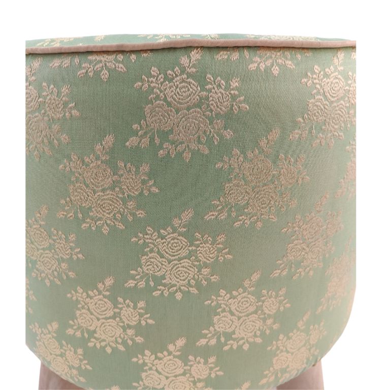 36.jpg Guest Room Green and Gold Color Pouf - PF 019 (40x40x40cm) - الصورة 4