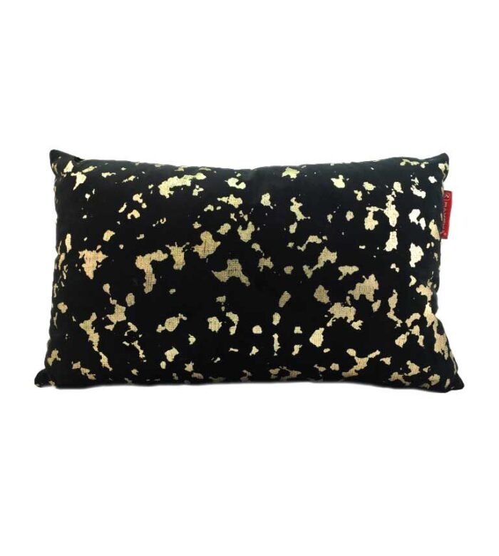 ⁦Beautiful Design Velvet Black Cushion - CS 094 (30x50cm)⁩ - الصورة ⁦1⁩