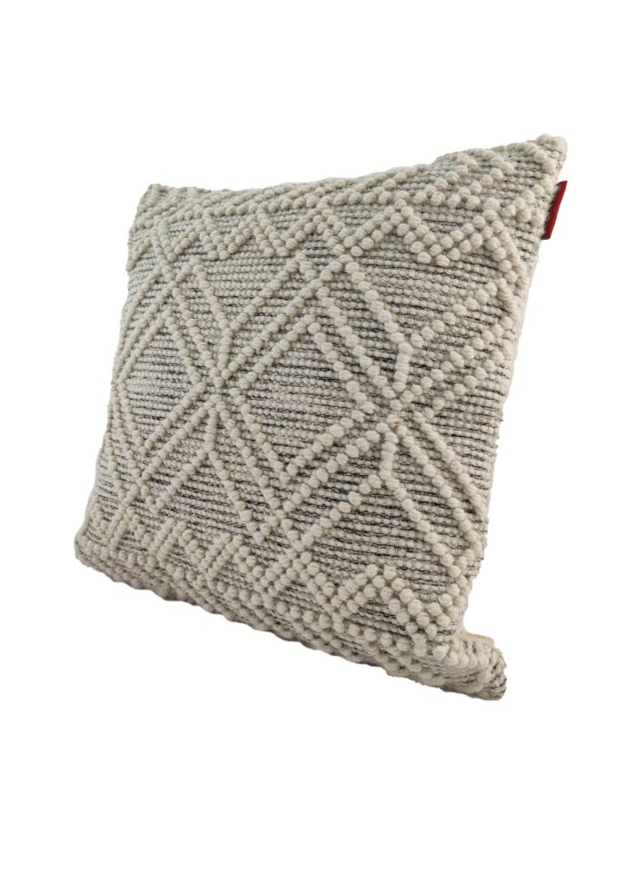 ⁦Natural & Black Color Handmade Cotton and Wool Woven Cushion - CS 051 (60x60cm)⁩ - الصورة ⁦2⁩