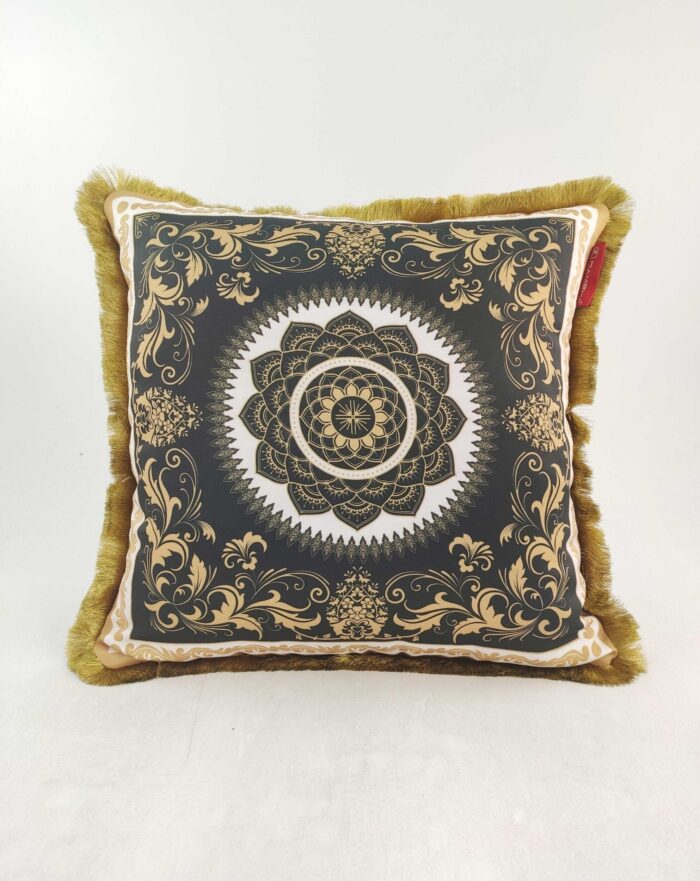 ⁦Multi-Color Modern Polyester Cushion with Filler for Window Seat, Car Seat - CS 056 (45x45cm)⁩ - الصورة ⁦4⁩