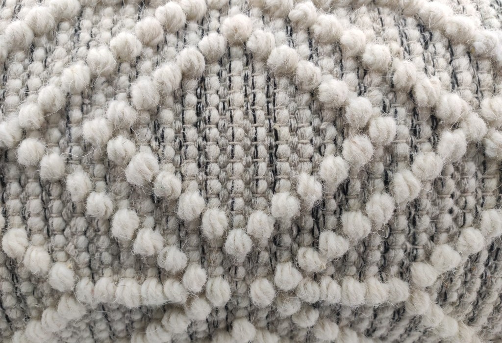 IMG_20220210_162542.jpg Natural and Black Handmade Cotton and Wool Woven Cushion for Home Decor - CS 051 (30x90cm) - الصورة 4