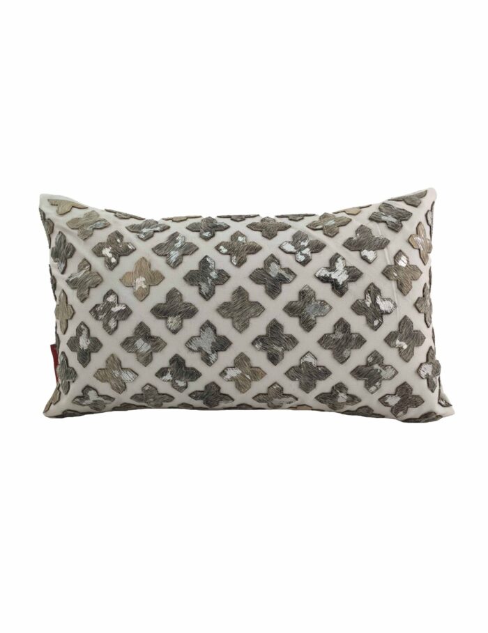 ⁦Home Decorative White Leather Cushion - CS 104 (30x50cm)⁩ - الصورة ⁦1⁩