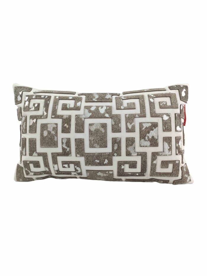 ⁦Home Decor Soft White Leather Cushion - CS 106 (30x50cm)⁩ - الصورة ⁦1⁩