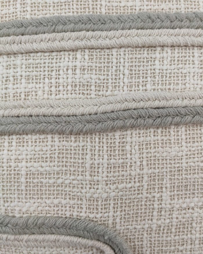 ⁦Natural Color Embroidery Cotton Cushion with Filler for Living Room - CS 160 (45x45cm)⁩ - الصورة ⁦3⁩