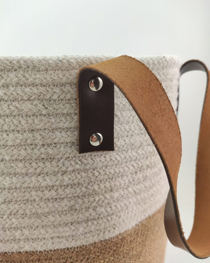 ⁦Natural, White & Black Jute & Cotton Basket - BS 018 (50Dx40Hcm)⁩ - الصورة ⁦3⁩