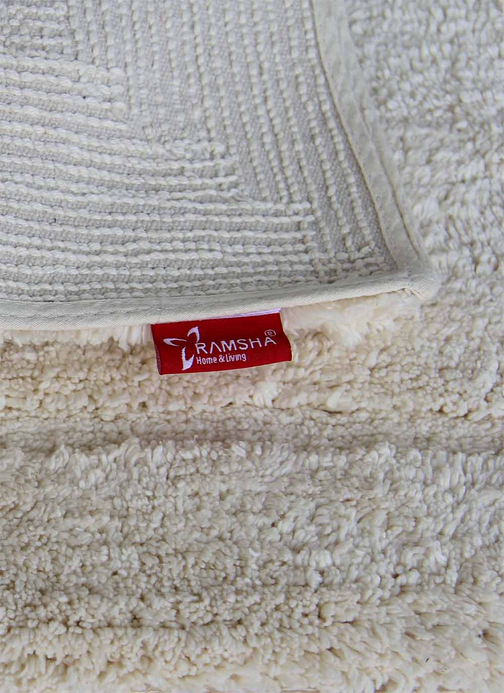 Ramsha-Carpet-Bathmat-BM-20-2-1.jpg White Non-Slip Fluffy Soft Cotton Bathmat - BM 020 (40x60cm) - الصورة 3