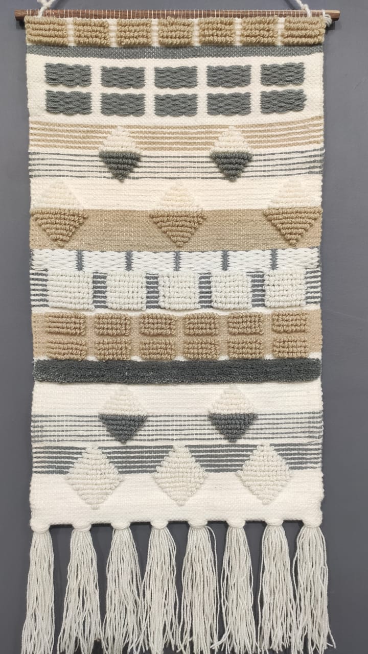 WhatsApp-Image-2021-12-27-at-12.39.08-PM-720x1280-1.jpeg Hallway Wall Hanging WH 013 Multi Color (45x100cm) - الصورة 4