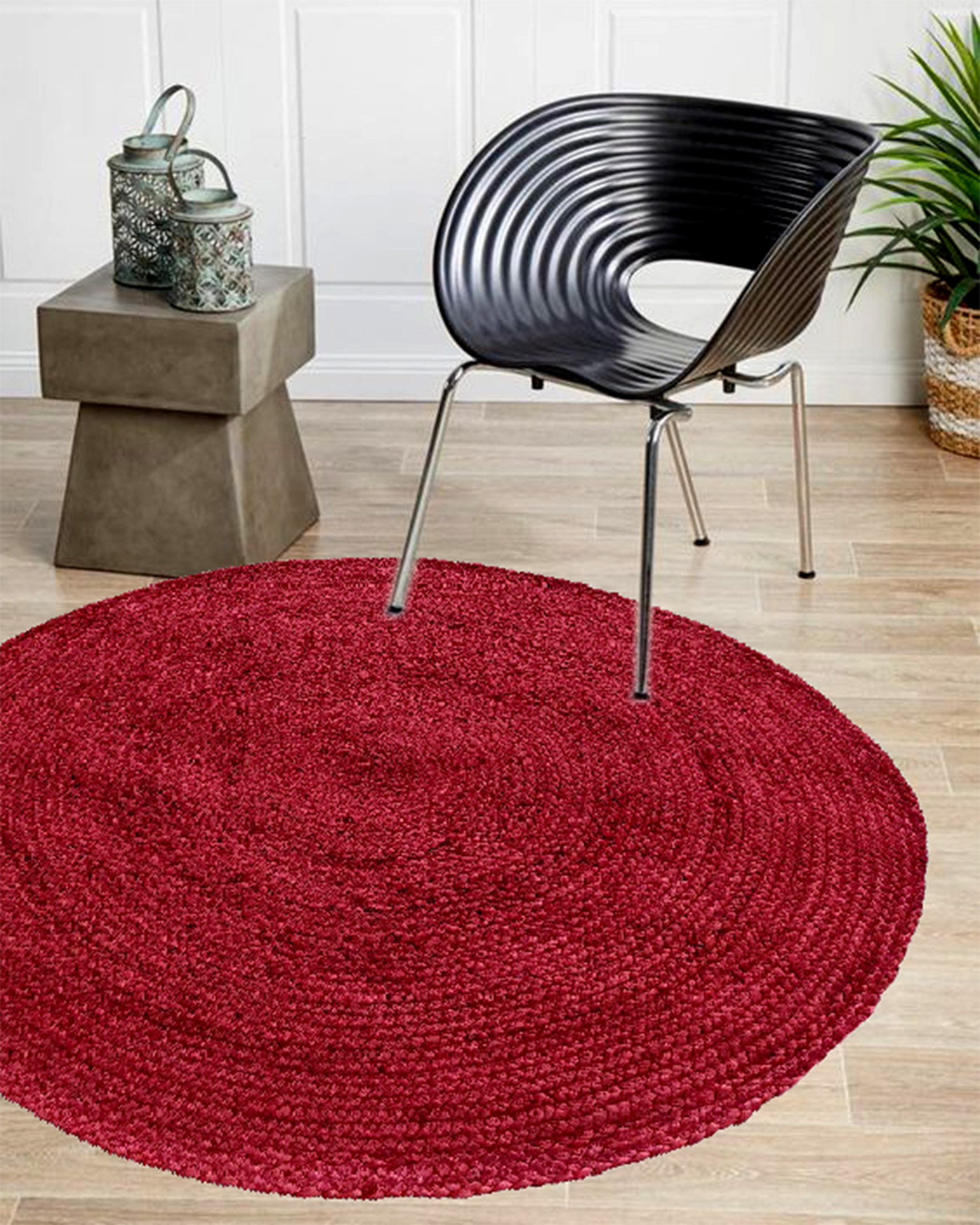 BR 060 Handmade Indoor Mat Braided Jute Round Rug: Natural Addition to Your Home BR 060 handmade indoor mat braided jute round rug, 120cm, adding natural charm to your space by Ramsha Home.