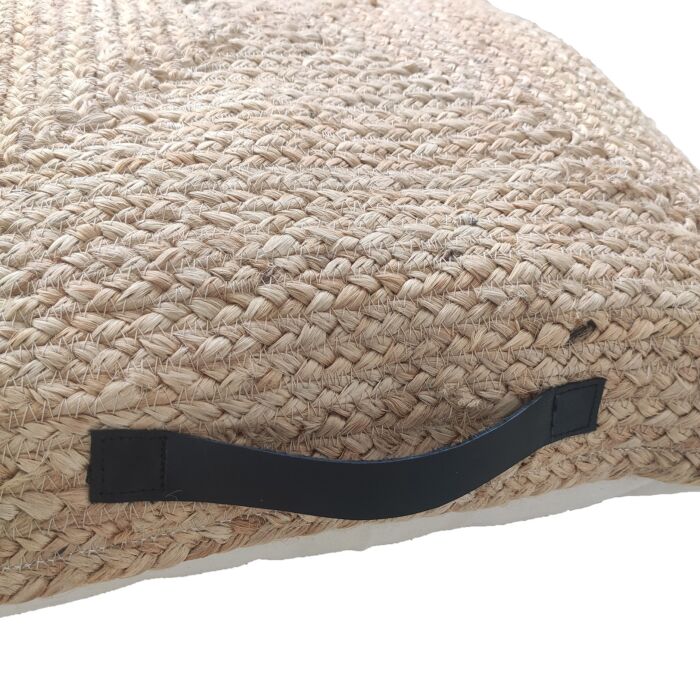 Jute cushion with handle and tassel, natural color, 60X60cm