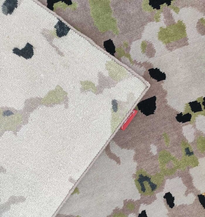 Modern carpet and rugs collection in Dubai UAE, including bedroom rugs, tufted rugs, runner rugs, and traditional rugs for sale.