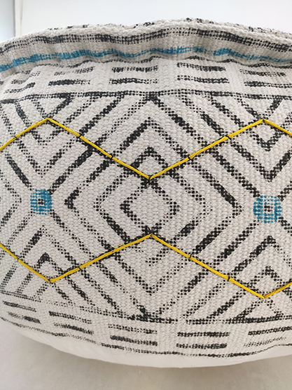 Multi Living Room Area Pouf PF-101 (70x70x30cm) Multi living room area pouf PF-101, 70x70x30cm.