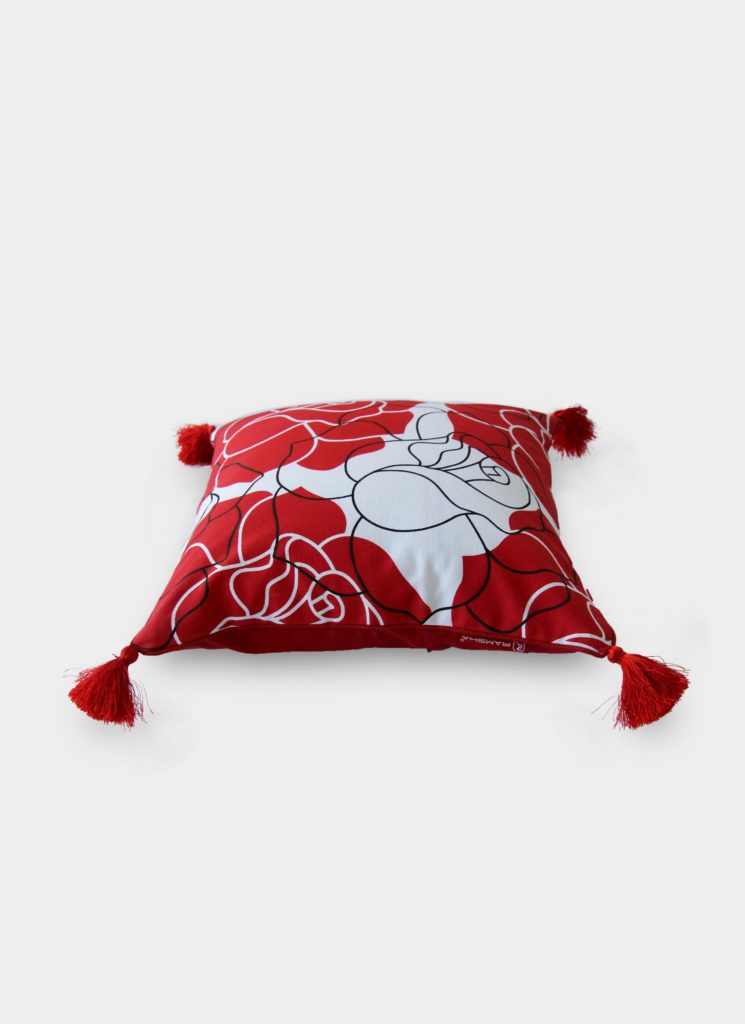 rose-03-1-745x1024 Red & White Color Polyester Cushion with Filler for Bed, Couch, Floor - CS 232 (40x40cm) - الصورة 2