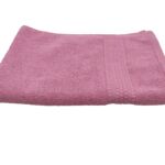 Soft cotton towel TW-015, 40X60cm, highly absorbent for bathroom use, pink color by Ramsha Home.