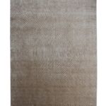 Versatile Grey Hand Knotted Rug for Various Spaces