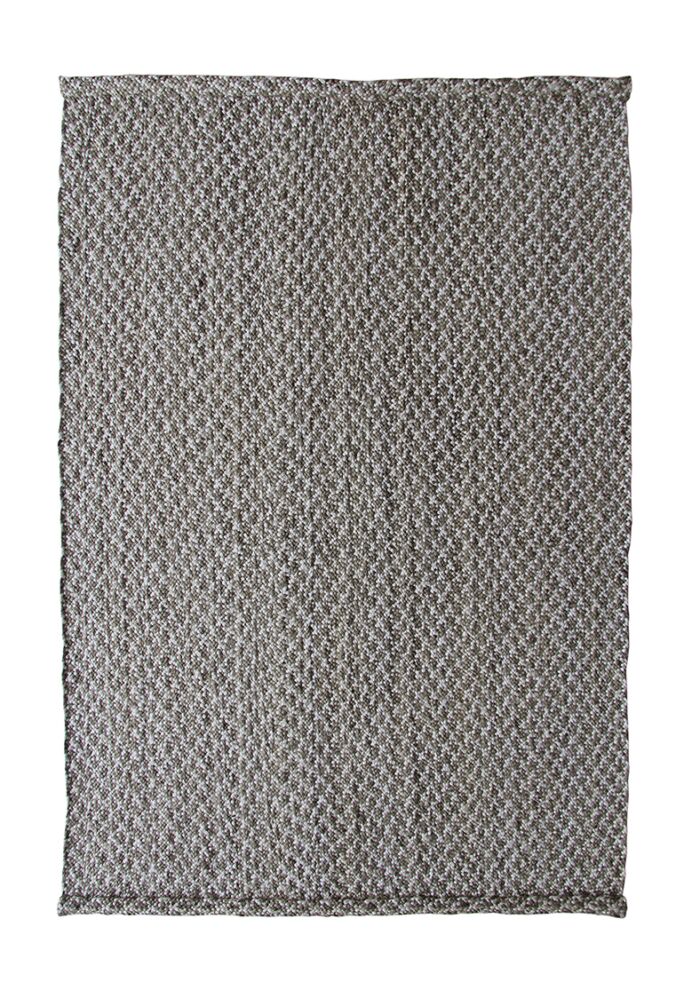 Durable Rectangular Crochet Rug for Indoor Spaces