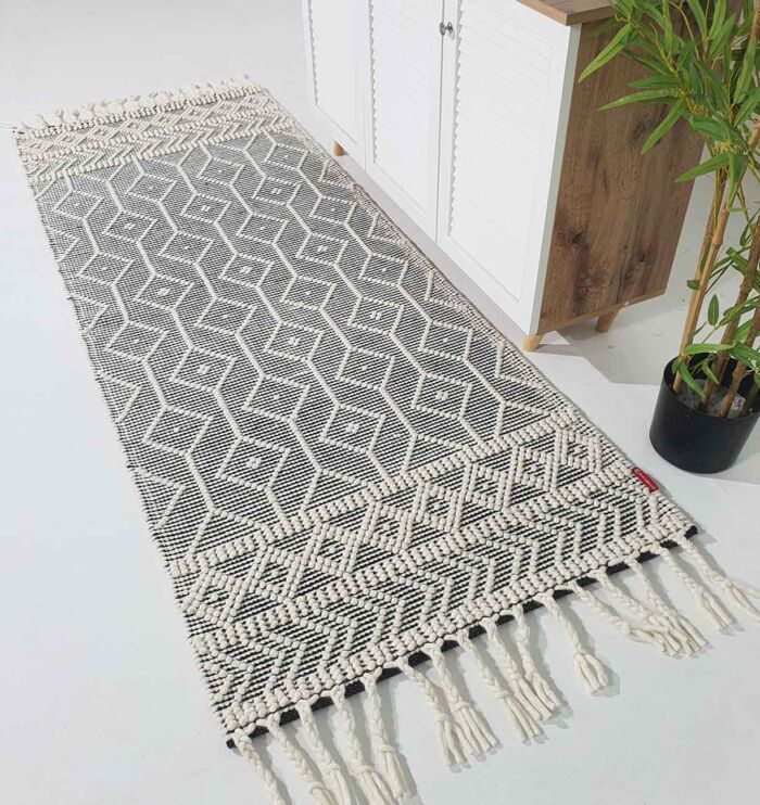 Sideways View of Black and Natural Color Wool and Cotton Rug SRN-018 - Ramsha Home