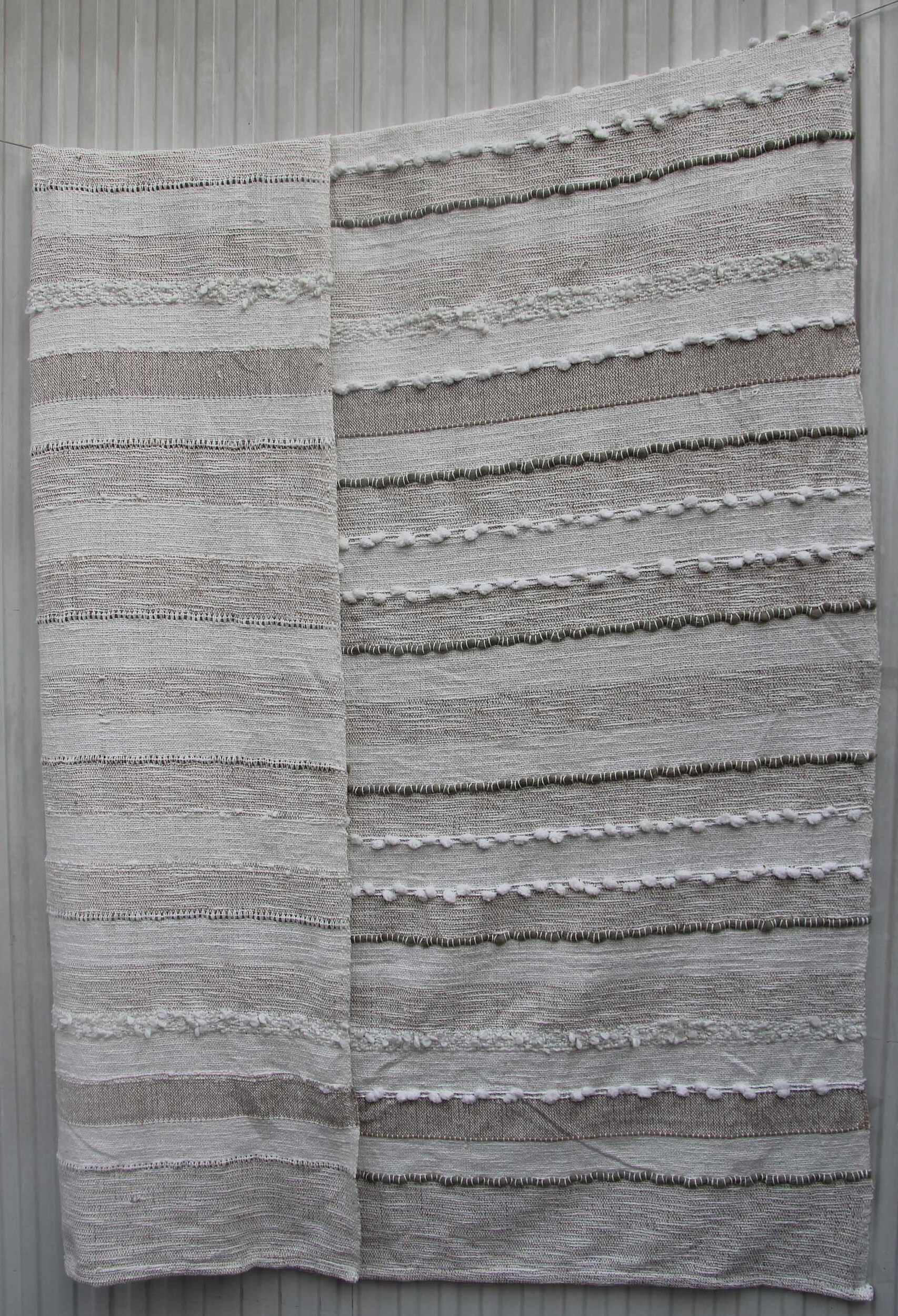 Multi Area Throw for Living Room TAL-046 125x150cm by Ramsha Home Multi-color area throw for living room TAL-046 125x150cm by Ramsha Home