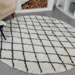 Ramsha Home's White and Black Line Shaggy Rug in Cold Area House - Polyester & Cotton Blend - 150 CM Round