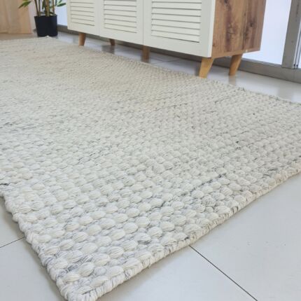 Luxurious natural white indoor decor woven rug - SR 058 (80x200cm) by Ramsha Home