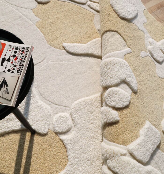 Handmade rugs Dubai including tufted rugs, dining table rugs, and outdoor rugs for elegant floorings