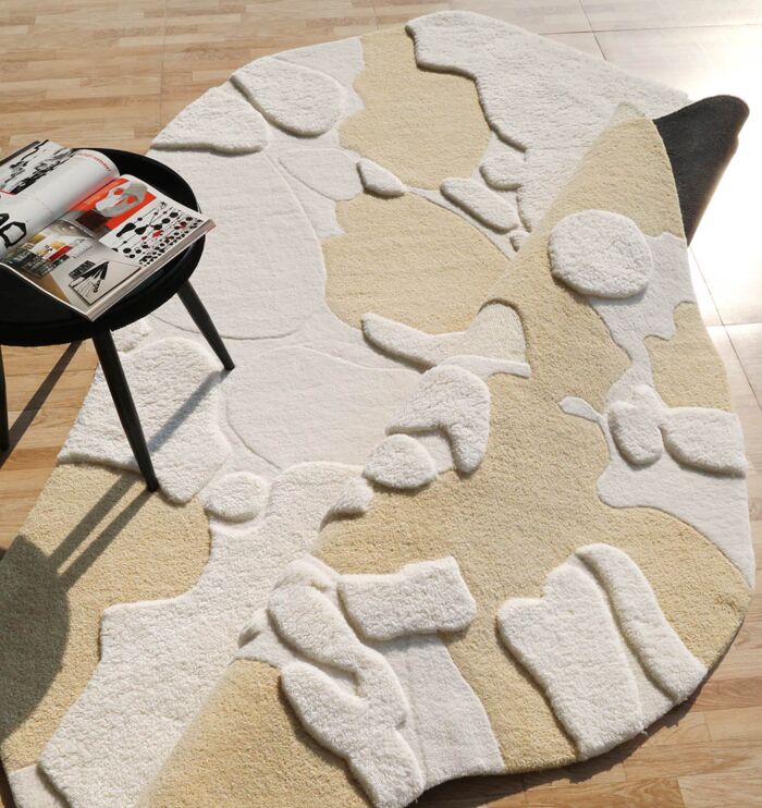 Handmade rugs Dubai including tufted rugs, dining table rugs, and outdoor rugs for elegant floorings