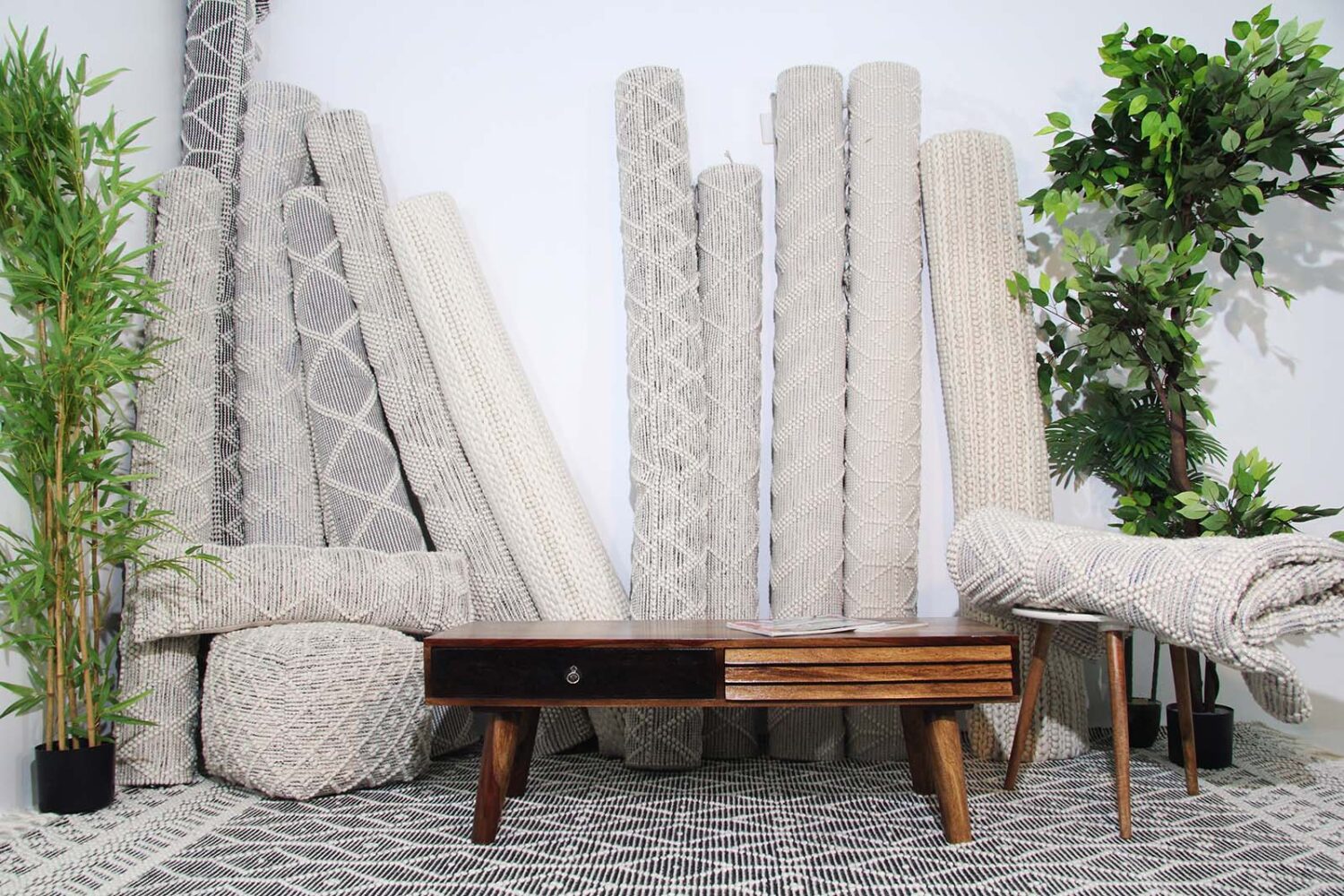 Luxury Carpets Dubai Collection – Handcrafted and Custom Rugs for Elegant Interiors