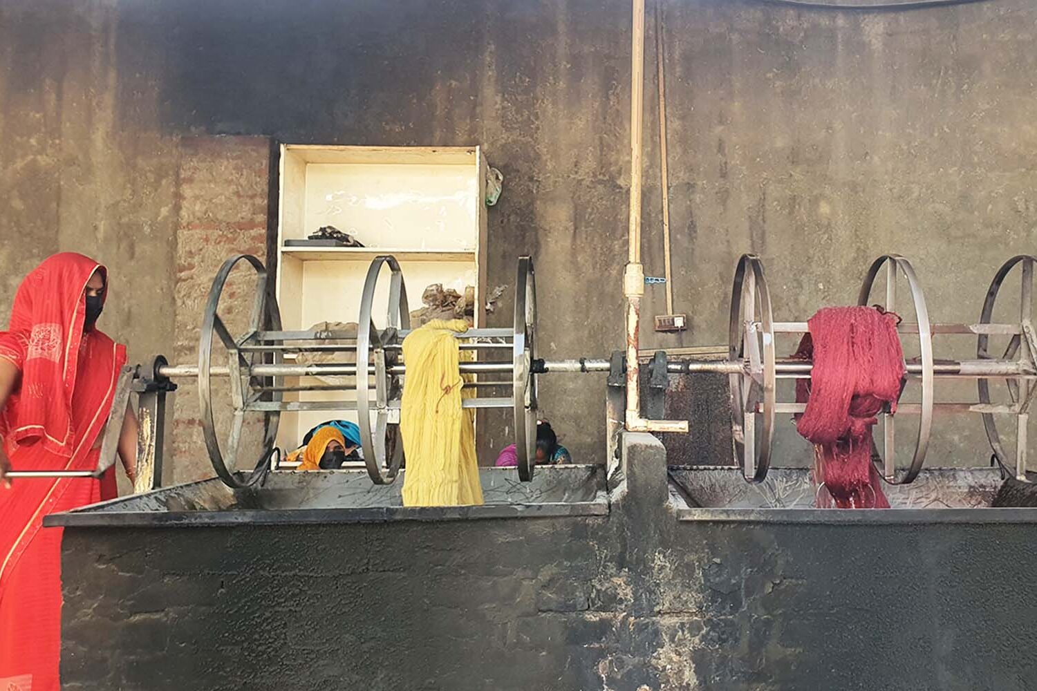 Woven With Pride : The Women Behind Ramsha Carpets