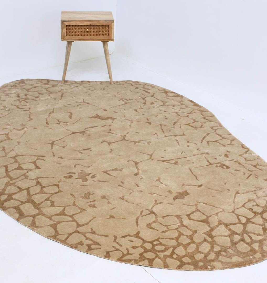 Hand Tufted Rug – Elegance, Comfort & Lasting Beauty Elegant hand tufted rug showcasing comfort and timeless artistry