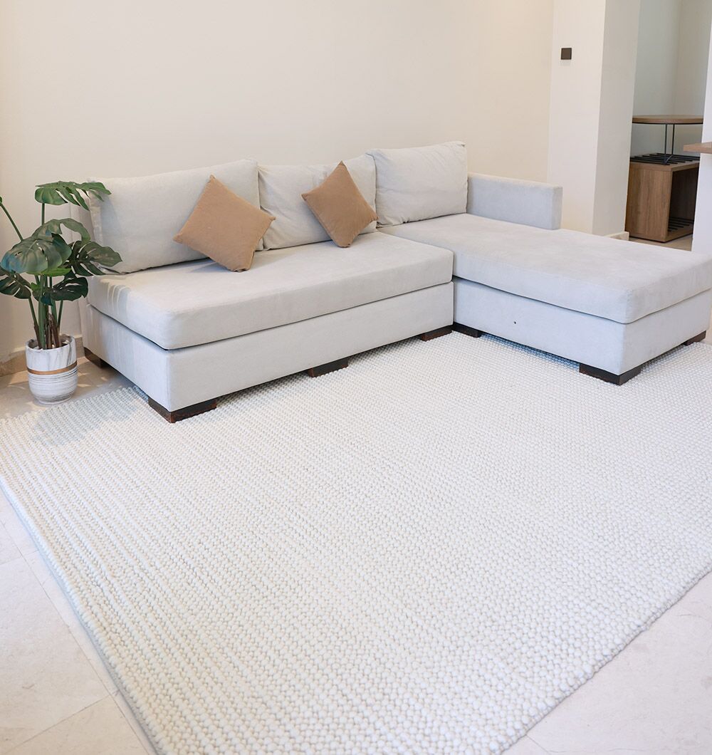 Woven Wool Bohemian Rug – Handcrafted Indoor & Hallway Carpet UAE Bohemian hand woven wool rug from India, versatile indoor rug and hallway carpet for Dubai and UAE homes.