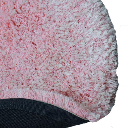 Stylish modern carpet for living room and bedroom, available in Dubai and UAE with rugs online and traditional rugs for sale.