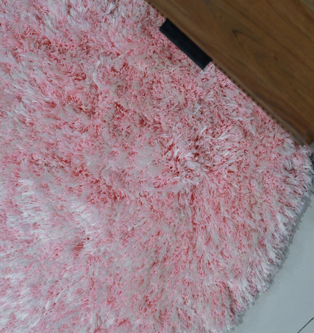 Buy Carpets in Dubai – Modern Rugs, Bedroom Rugs, Tufted Rugs & Traditional Carpets UAE Stylish modern carpet for living room and bedroom, available in Dubai and UAE with rugs online and traditional rugs for sale.