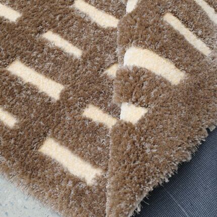 Soft shaggy rug designed for living rooms, offering plush comfort, cozy warmth, and stylish elegance.